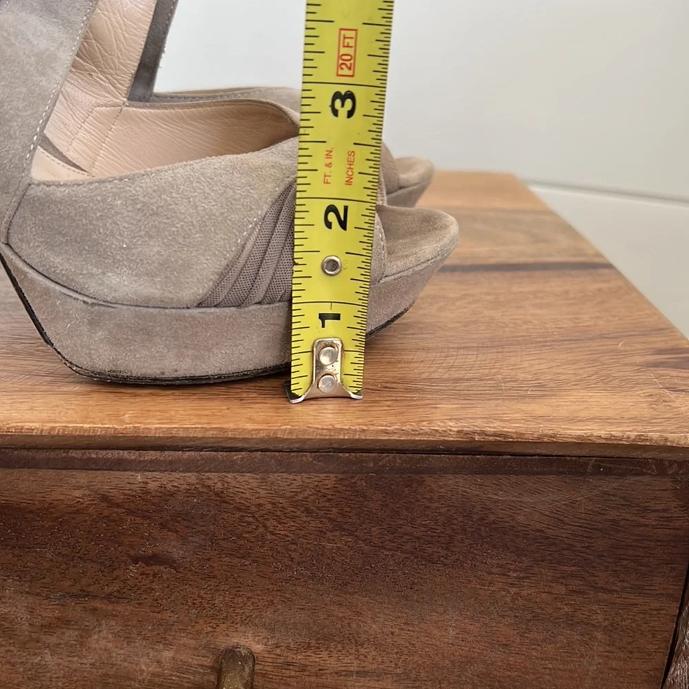 Fendi Heels - Picture 17 of 17